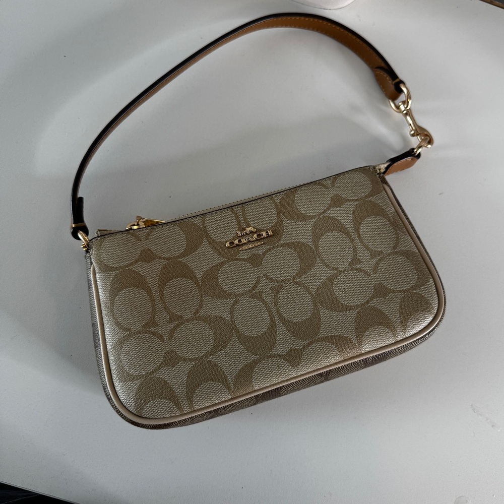 COACH Nolita 19 IN Blocked signature Canvas - Picture 6 of 8